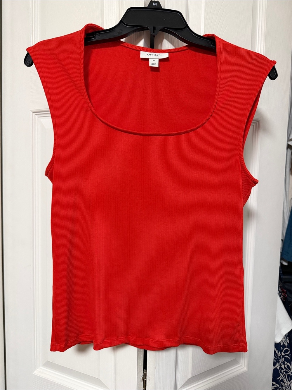 Club Monaco Vibrant Red Ribbed Scoop Tank